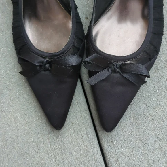 Metaphor Satin and Mesh Pointed Toe Heels with Bow - Picture 10 of 12